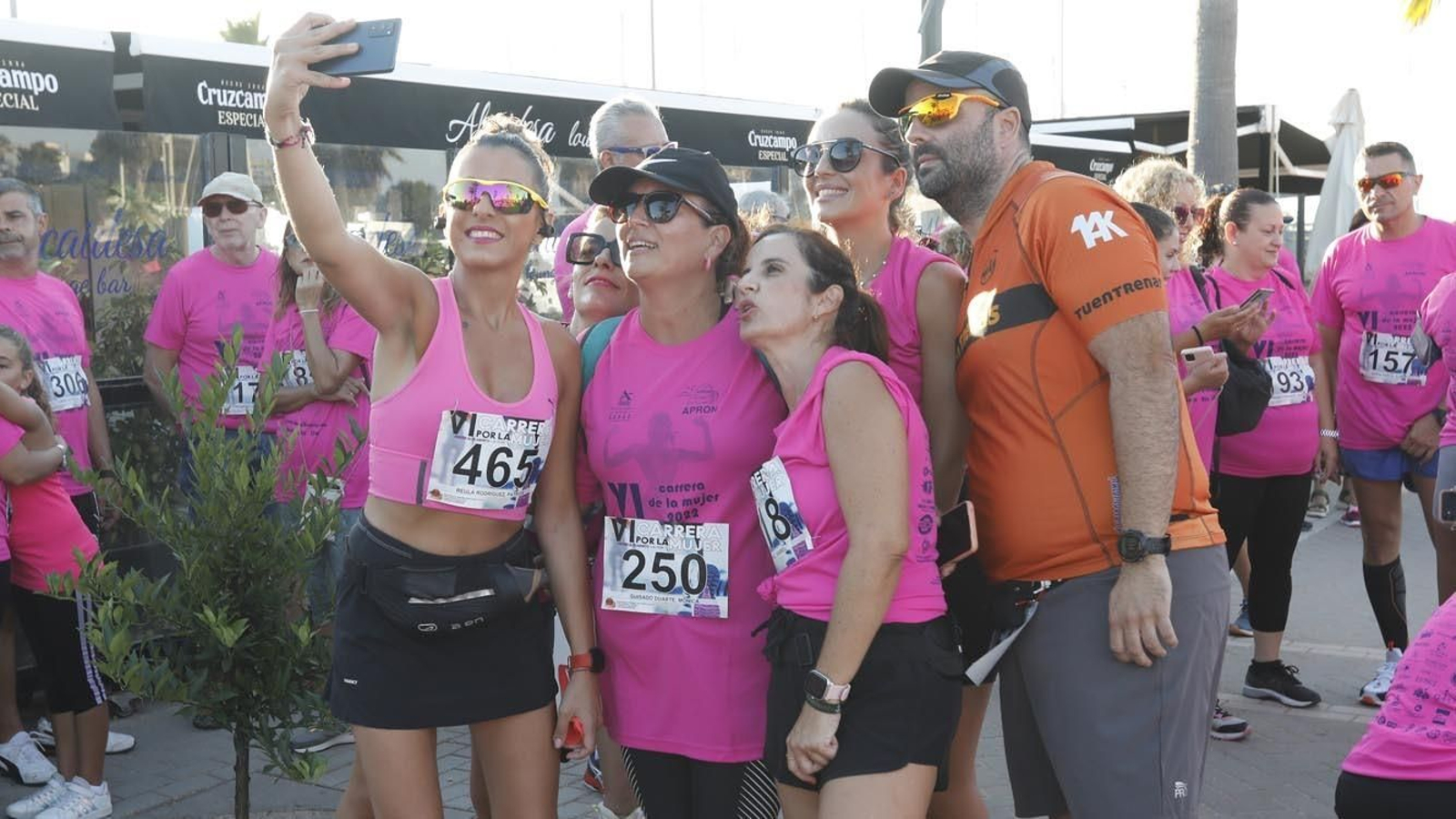 Fotos de la VI Carrera por la Mujer a beneficio de Apron
