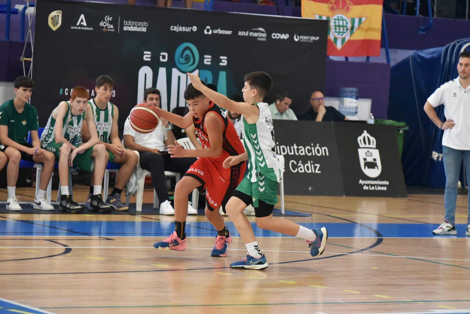 Las fotos de las semifinales del Cadeba infantil masculino de La Línea