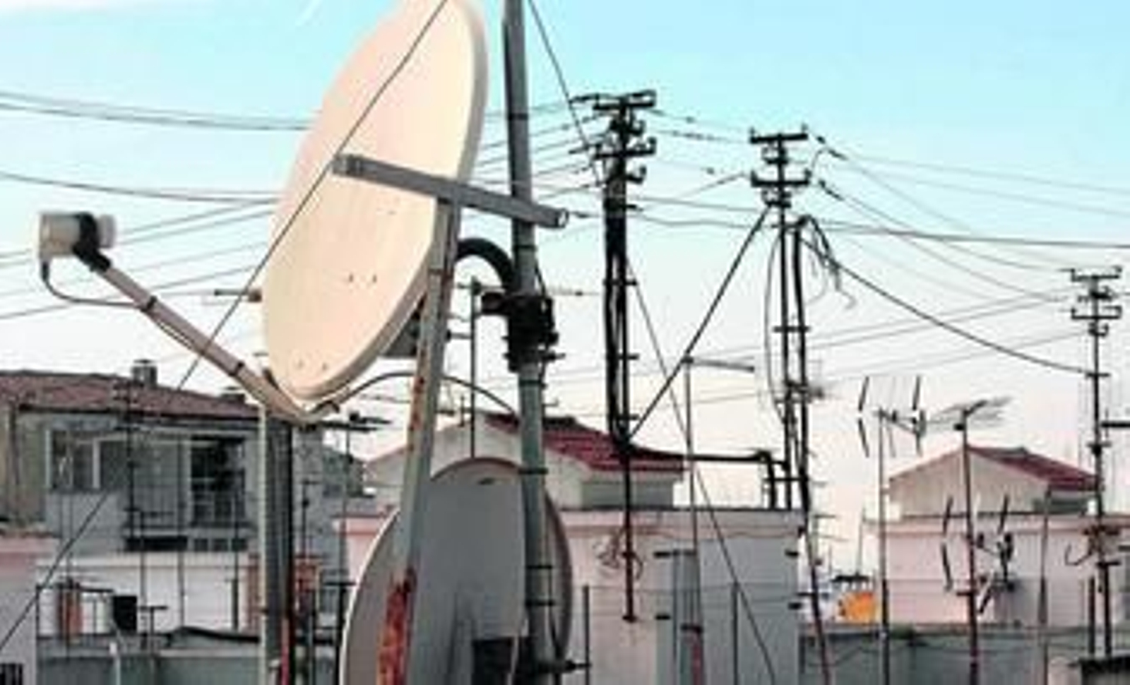 Antenas en la capital, que tendrán que han tenido que adaptarse a la HD y ahora han de avanzar al 4G.