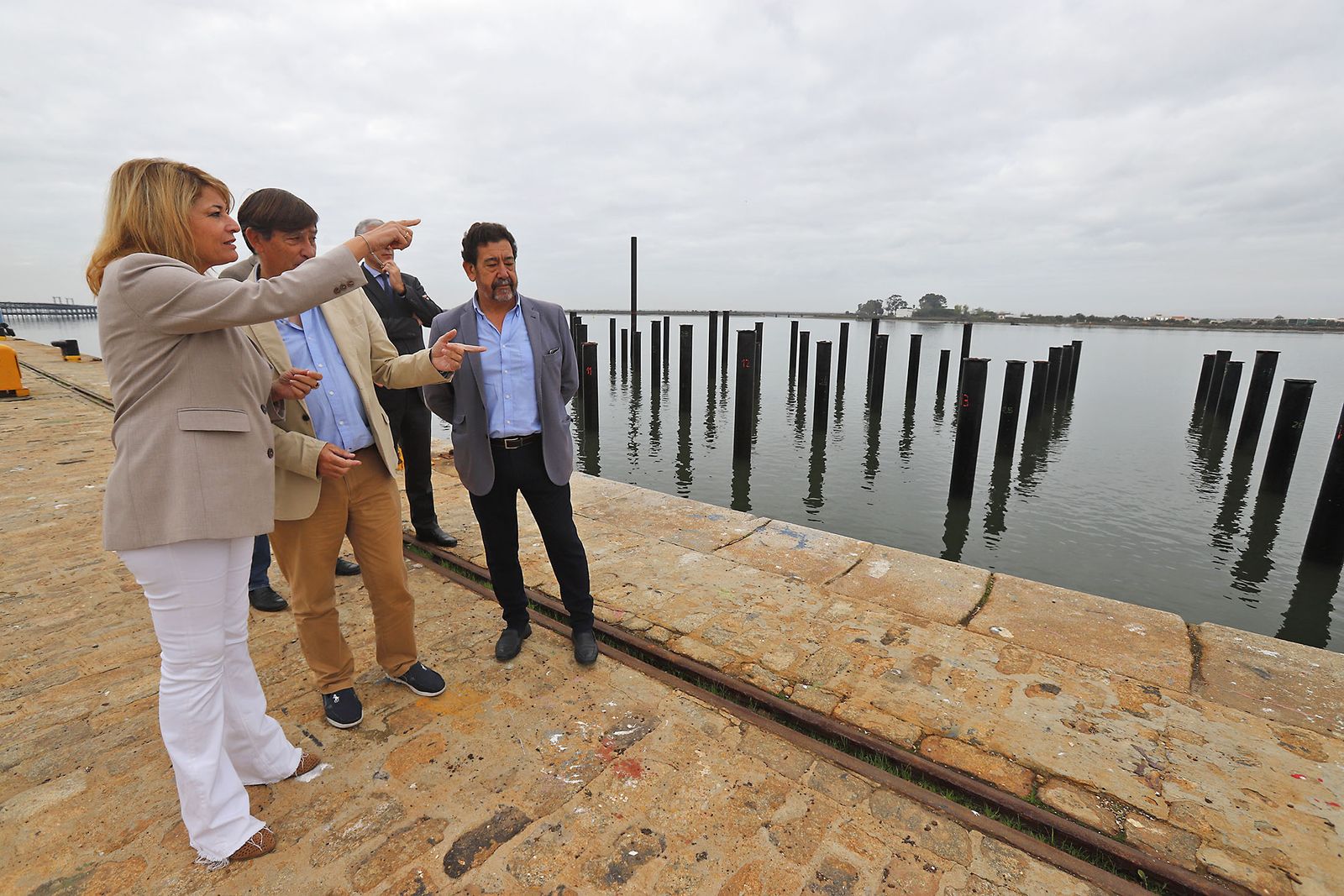 Imágenes de las obras de remodelación del Muelle de Levante.