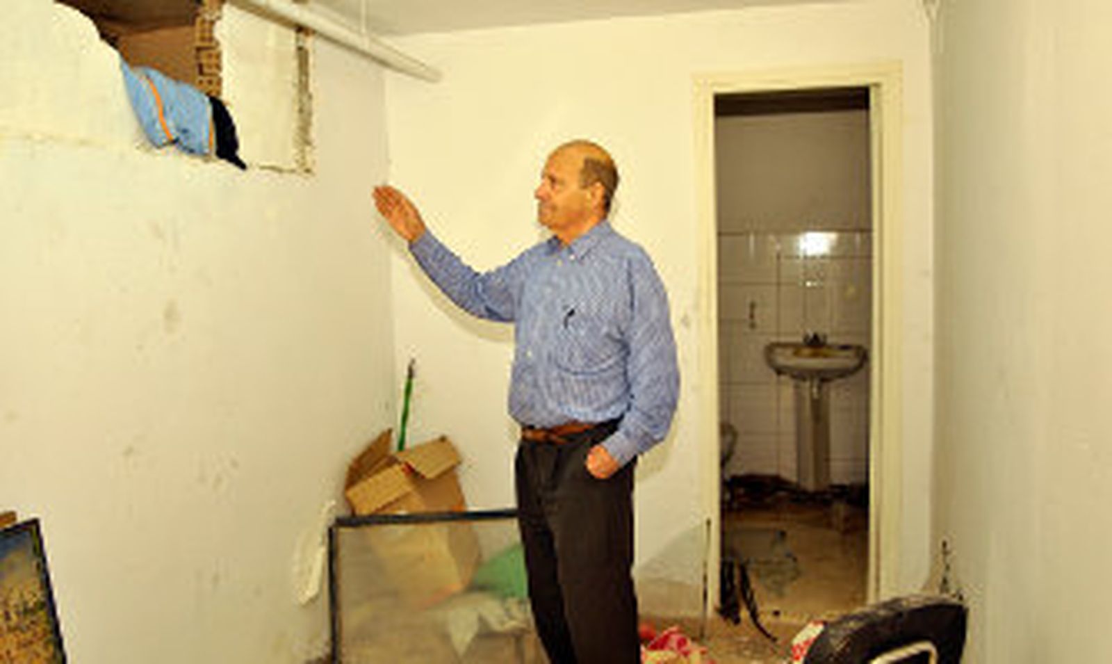 Desvalijan la asociación de vecinos de 'Las Vegas' tras practicar un butrón