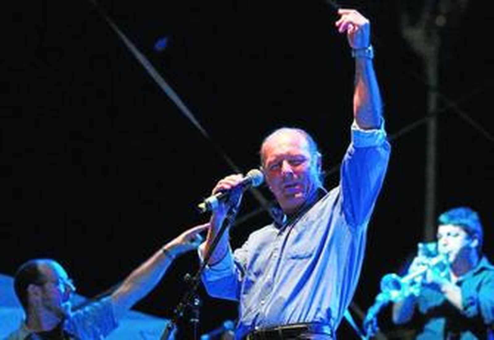 José Manuel Soto derrocha emoción y sentimiento en cada una de sus canciones.