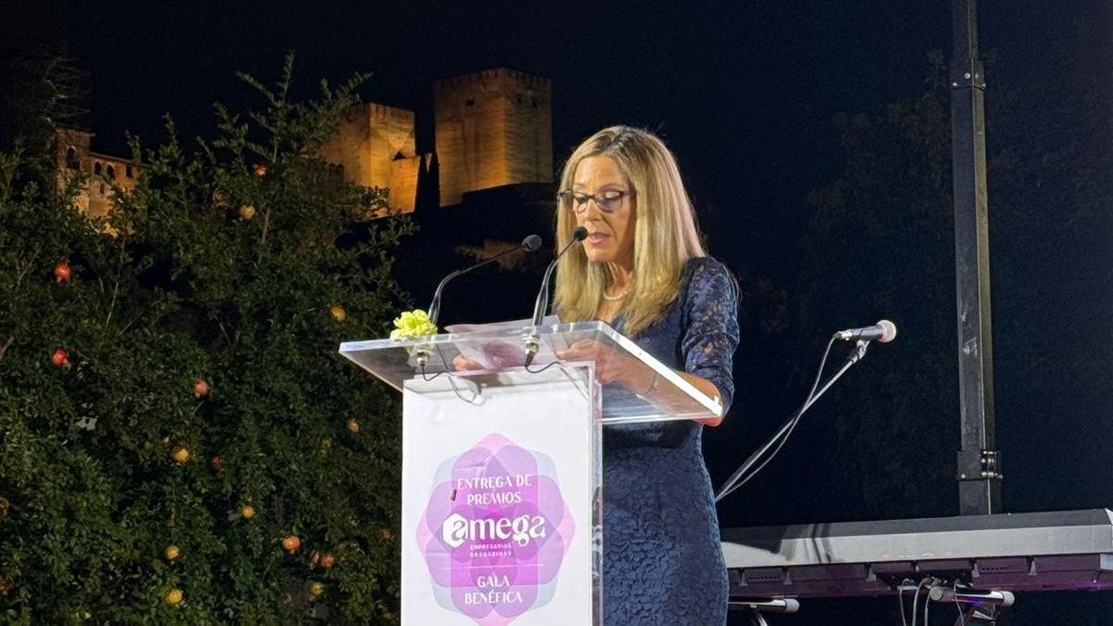 La presidenta de AMEGA, Carmen Gómez Vélez, durante su discurso.