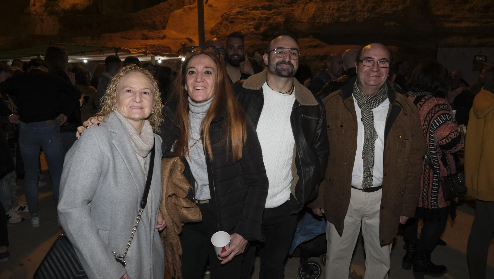 La Noche de las Candelas en el Mesón Gitano de Almería, en imágenes