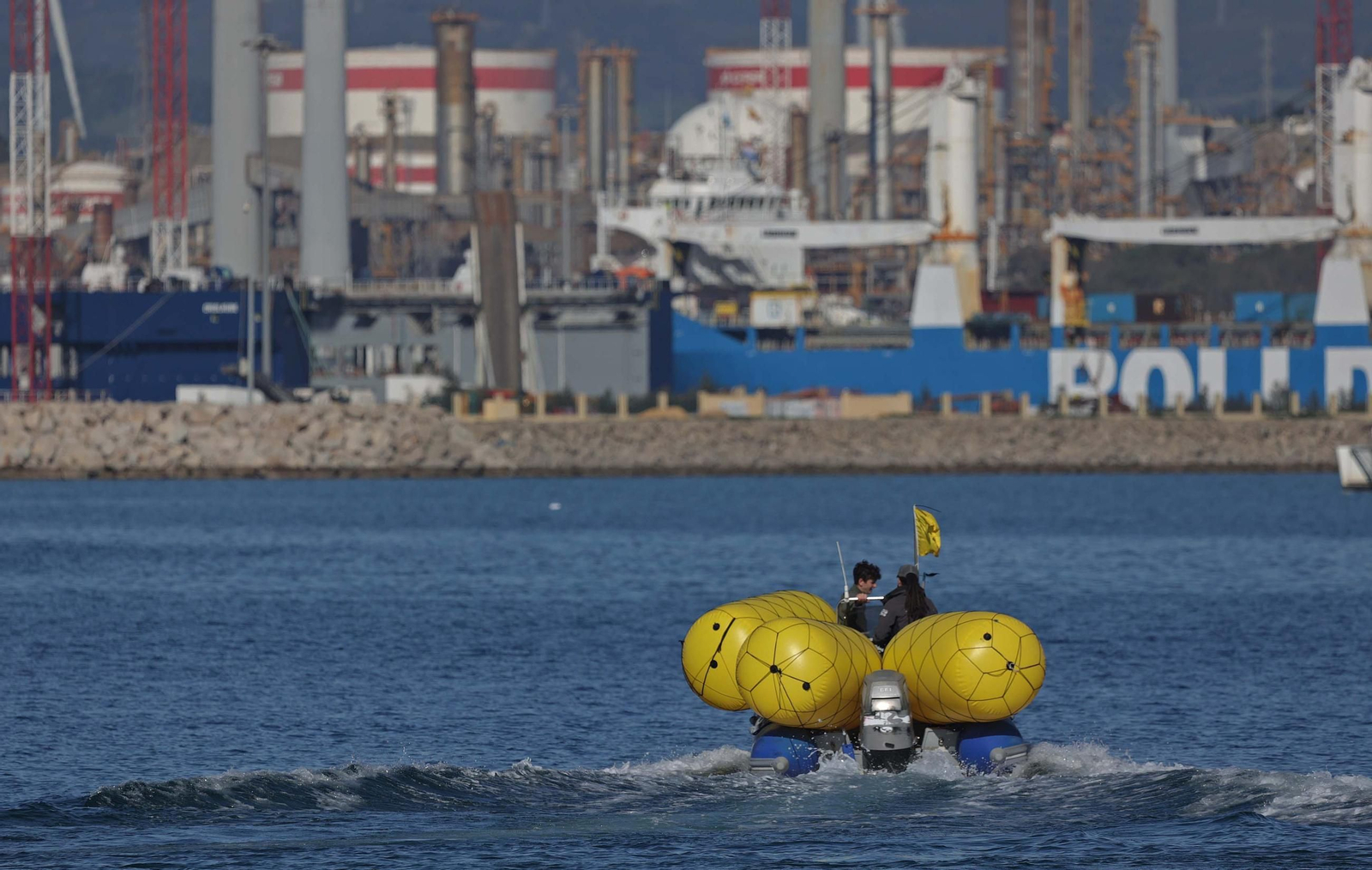 Fotos de la segunda jornada de la Copa de Andalucía de la clase windsurfer en La Línea