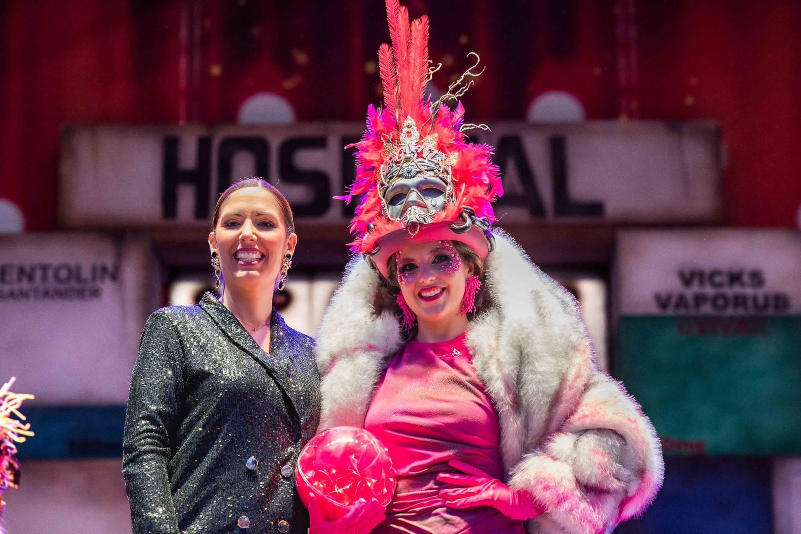 Laura Muñoz Romero. Representa LA VERGUENZA: nos ayuda a controlar nuestras emociones y a desarrollar habilidades sociales, a socializar y a sentirnos con ganas de formar parte de un grupo.  Es una forma de vencer.