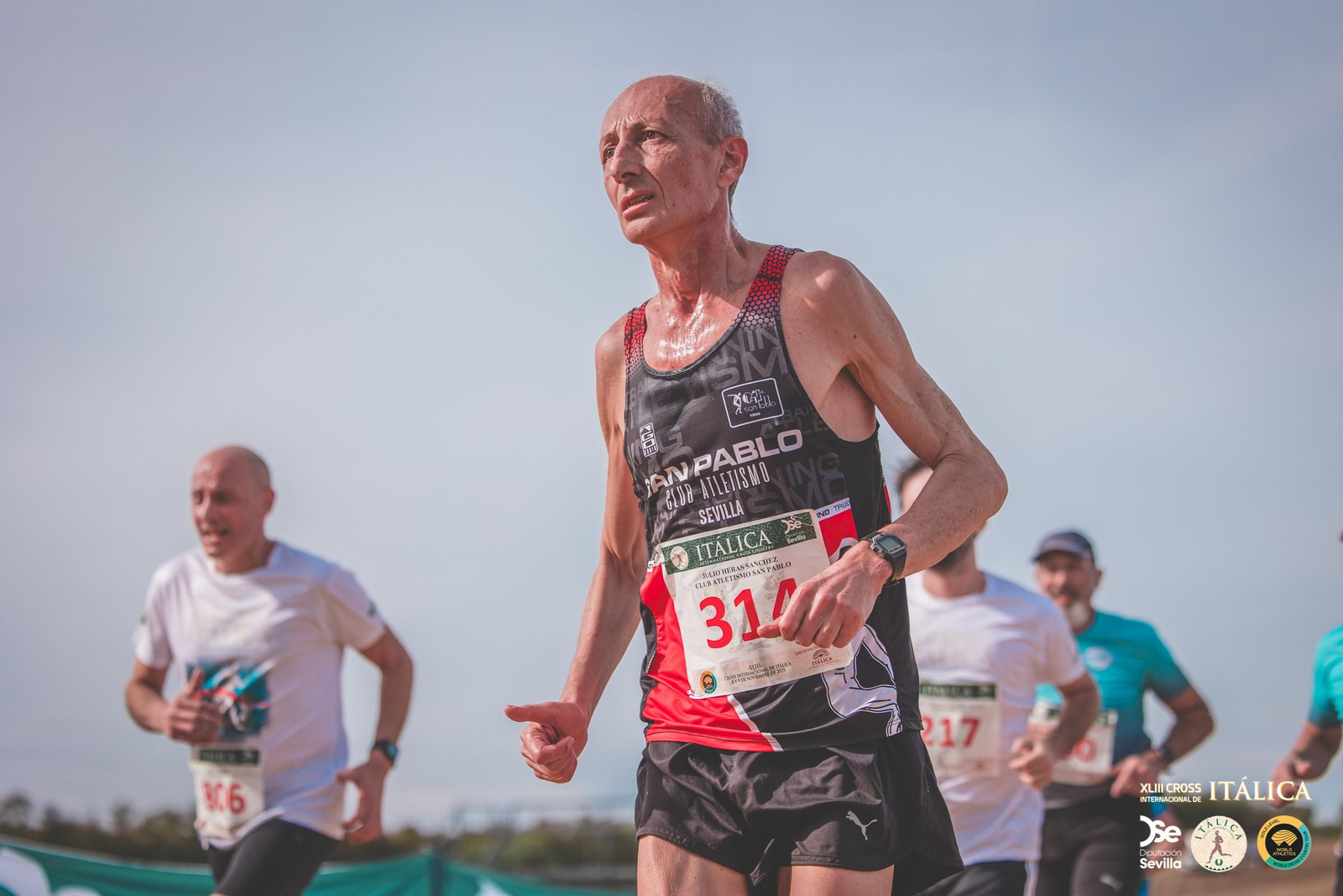 Búscate en las fotos del Cross de Itálica 2025 | 2