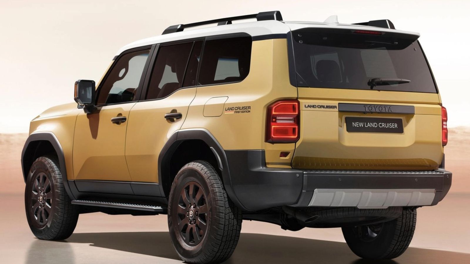 Respecto al modelo actual, la longitud aumentará ocho centímetros y la altura casi tres, mientras que la anchura lo hará casi doce.