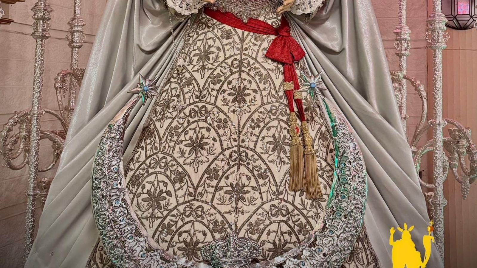 Fotogalería ‘Granada bajo palio’ 2025: Santa María del Triunfo