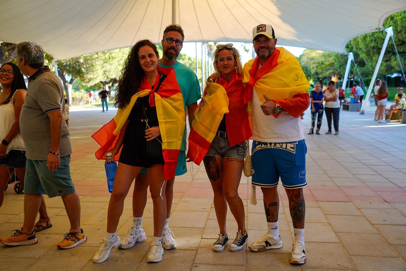 Imágenes del ambiente durante la final de la Eurocopa entre España e Inglaterra Imágenes del ambiente durante la final de la Eurocopa entre España e Inglaterra