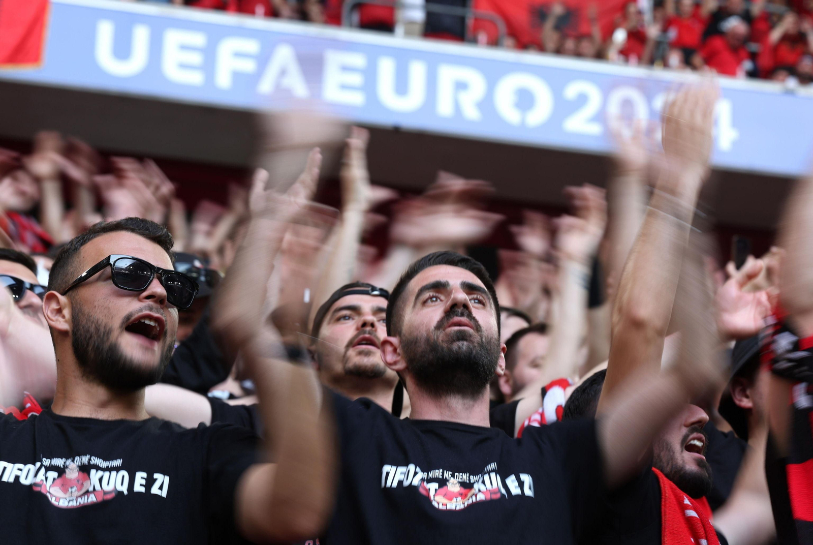 Las fotos del Albania - España