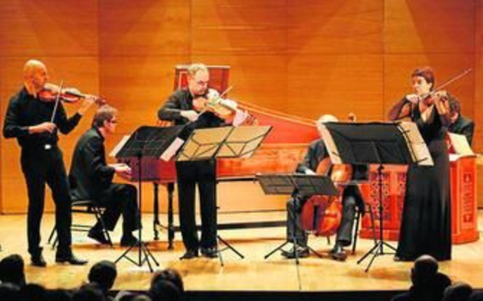 El Espacio Turina acogió la inauguración del Femás, con un concierto de Ottavio Dantone y la Accademia Bizantina.