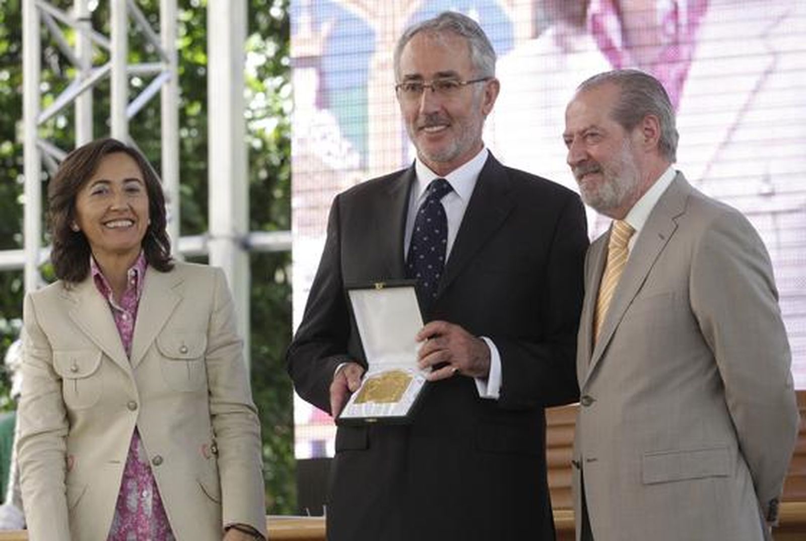La empresa Inés Rosales recibió la Placa de Honor por consituir un ejemplo de tradición e innovación en la fabricación de sus dulces. 

Foto: Belen Vargas