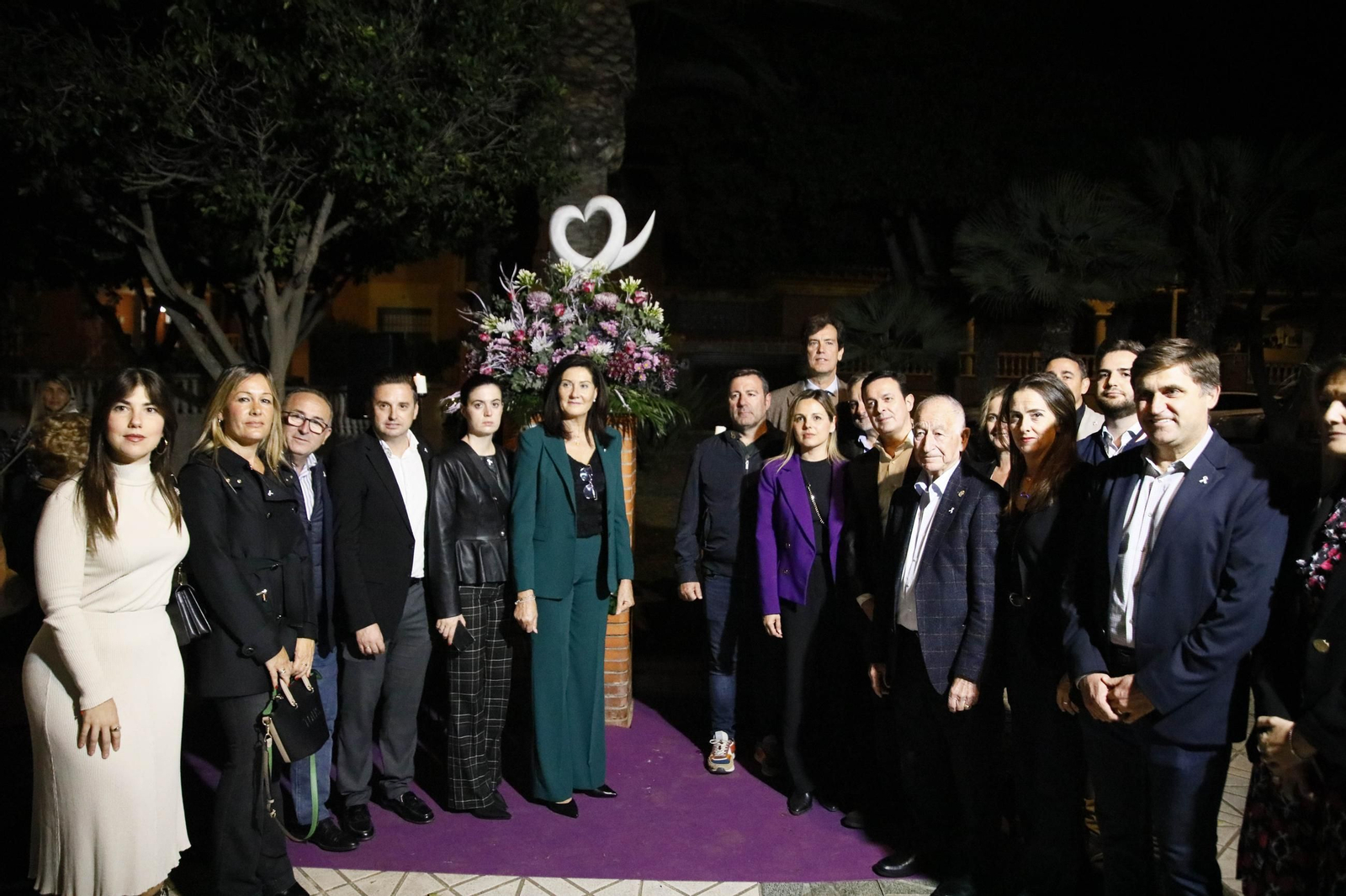 Manifestación por el 25 N en Roquetas de Mar