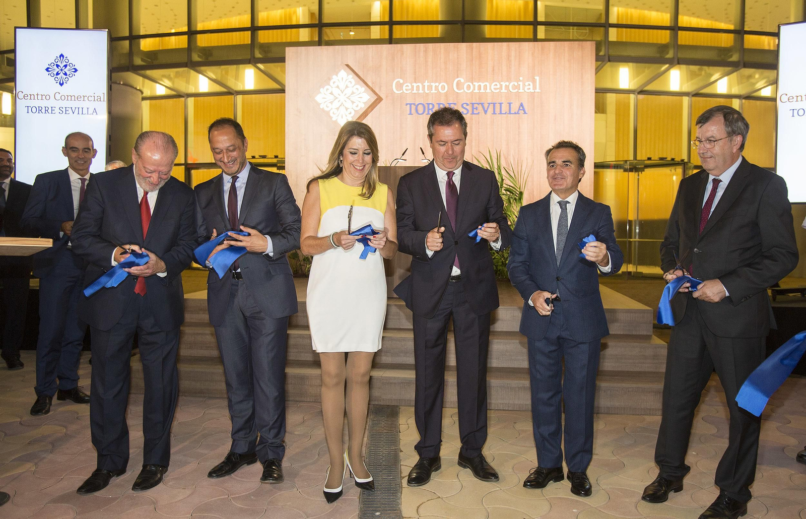 La inauguración del centro comercial Torre Sevilla, en imágenes