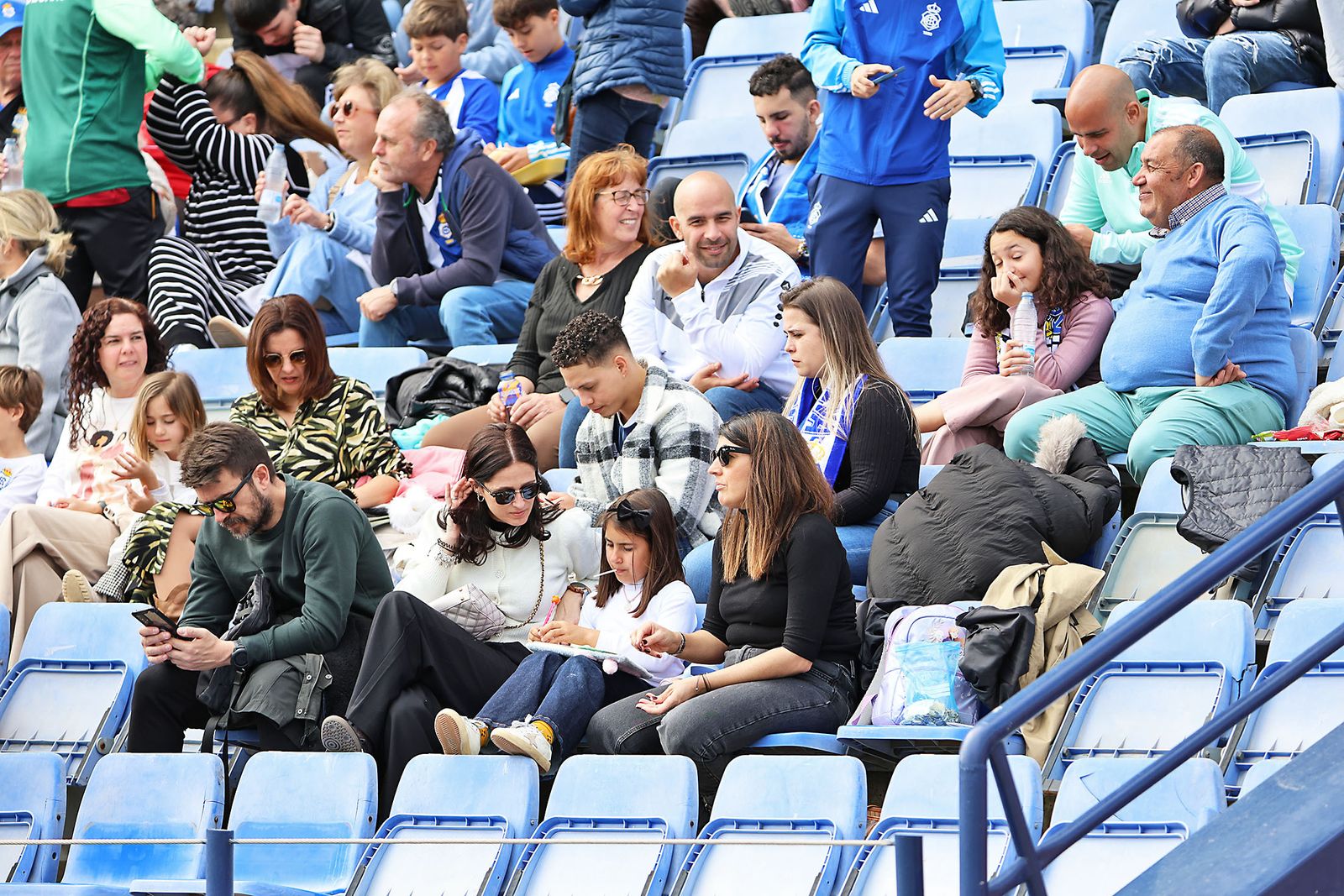 Ambiente en las gradas del Recreativo de Huelva vs AD Ceuta FC