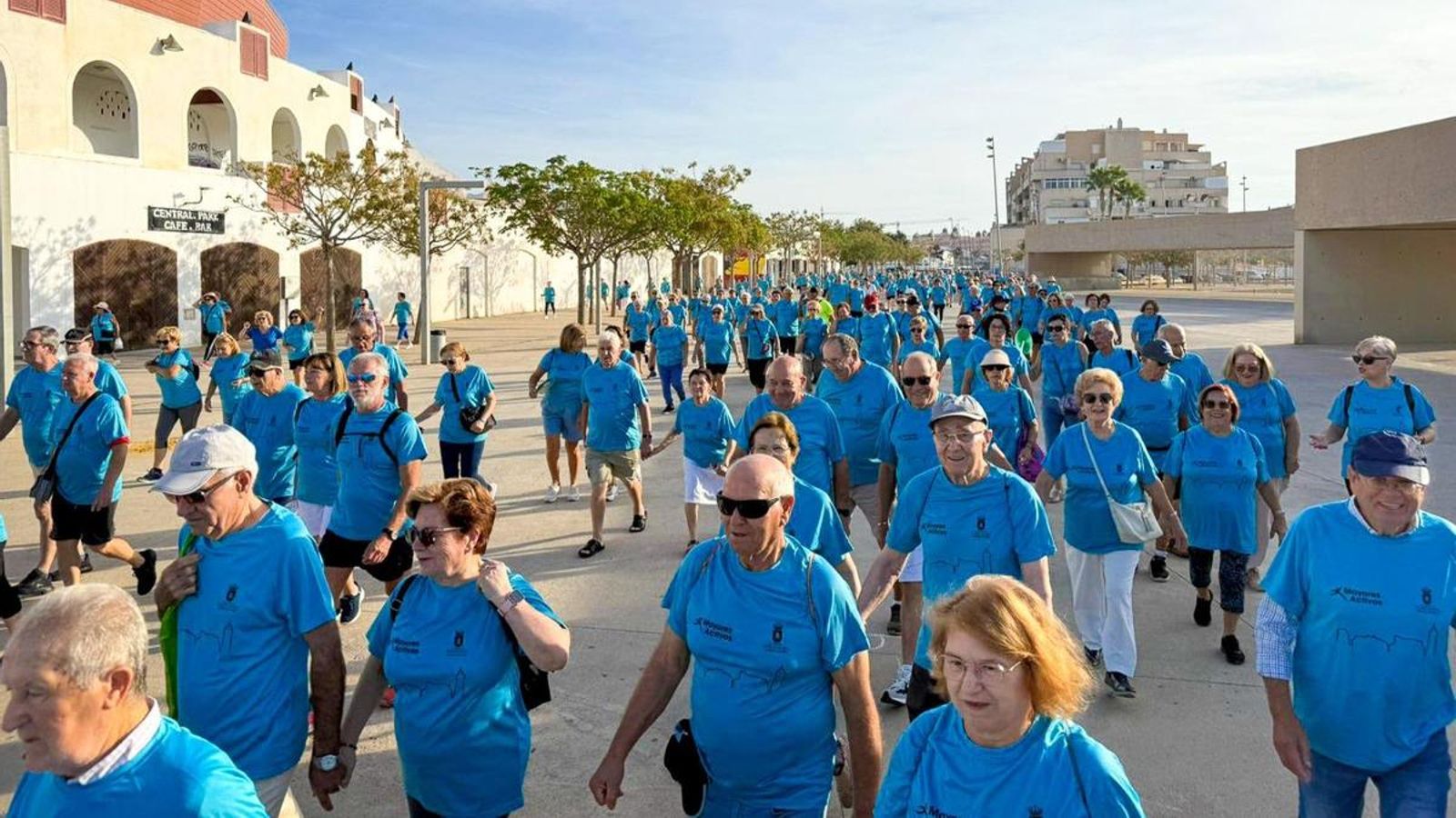Participantes de la Maratón Caminar.