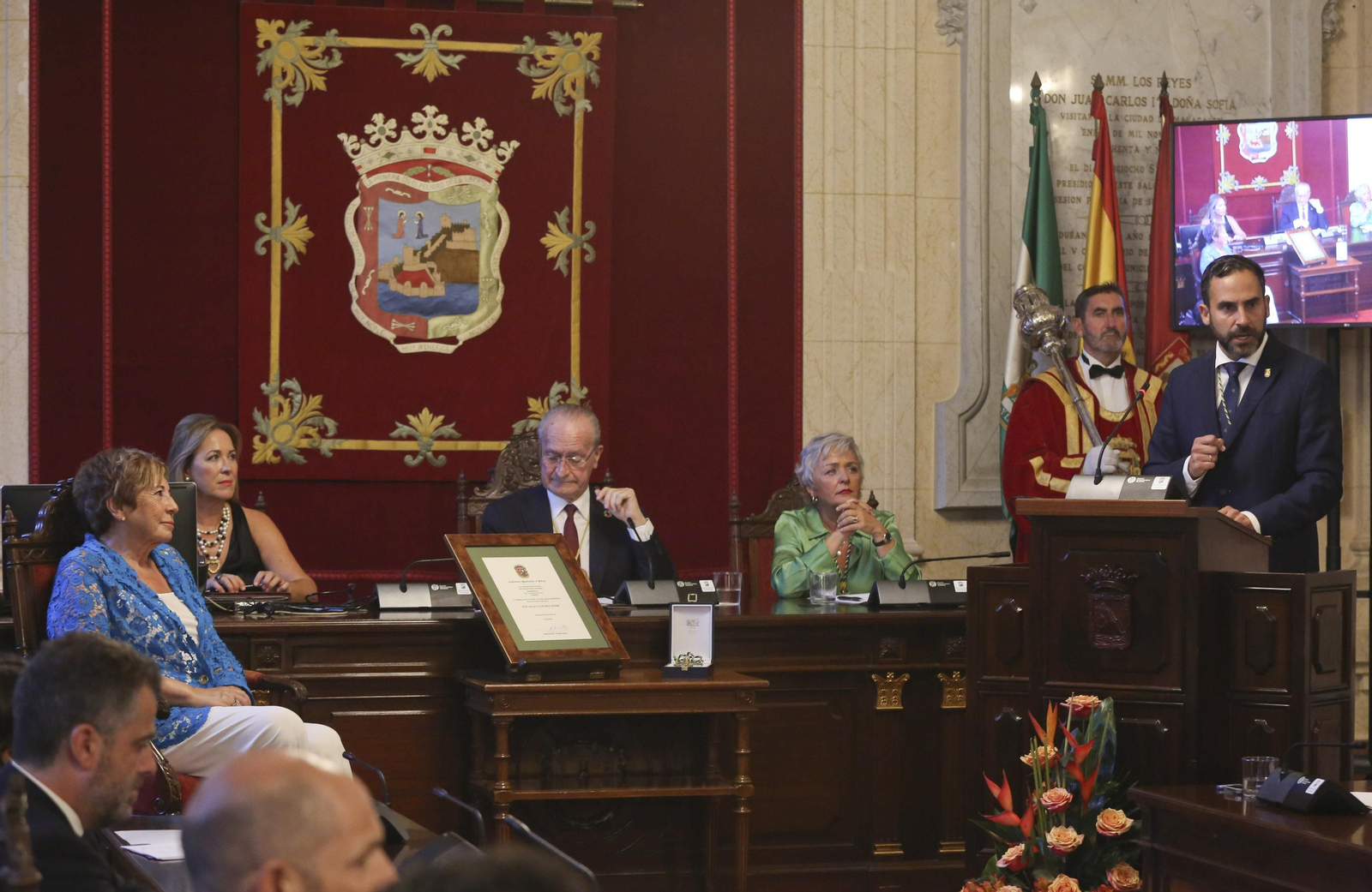 Homenaje a Celia Villalobos en el Ayuntamiento de Málaga (fotos)