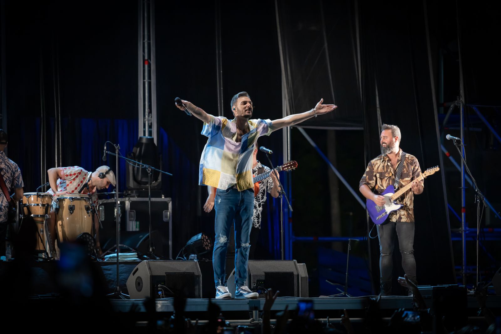 Búscate en el concierto de Raulé en Bahía Sound