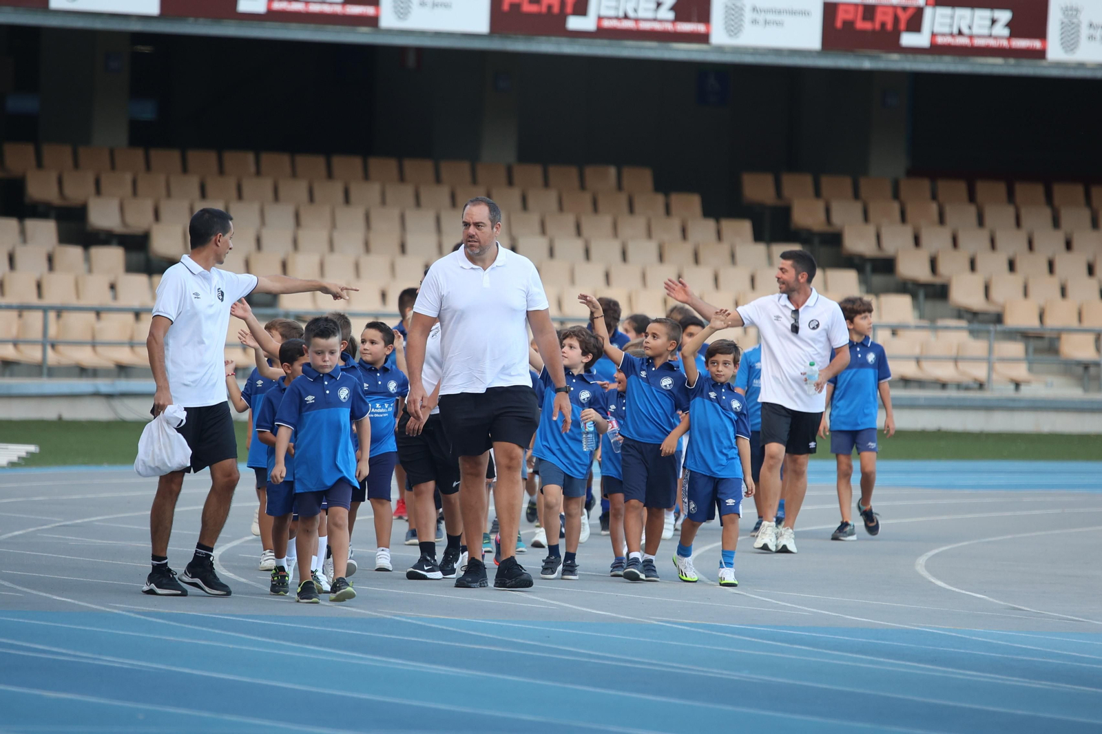 Búscate en el Partido del Xerez DFC - Salerm Puente Genil