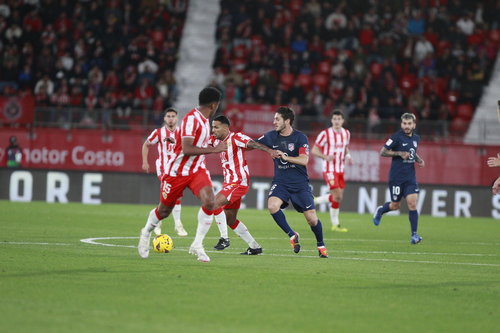 Las mejores imágenes del partido U.D. Almería-Atlético de Madrid