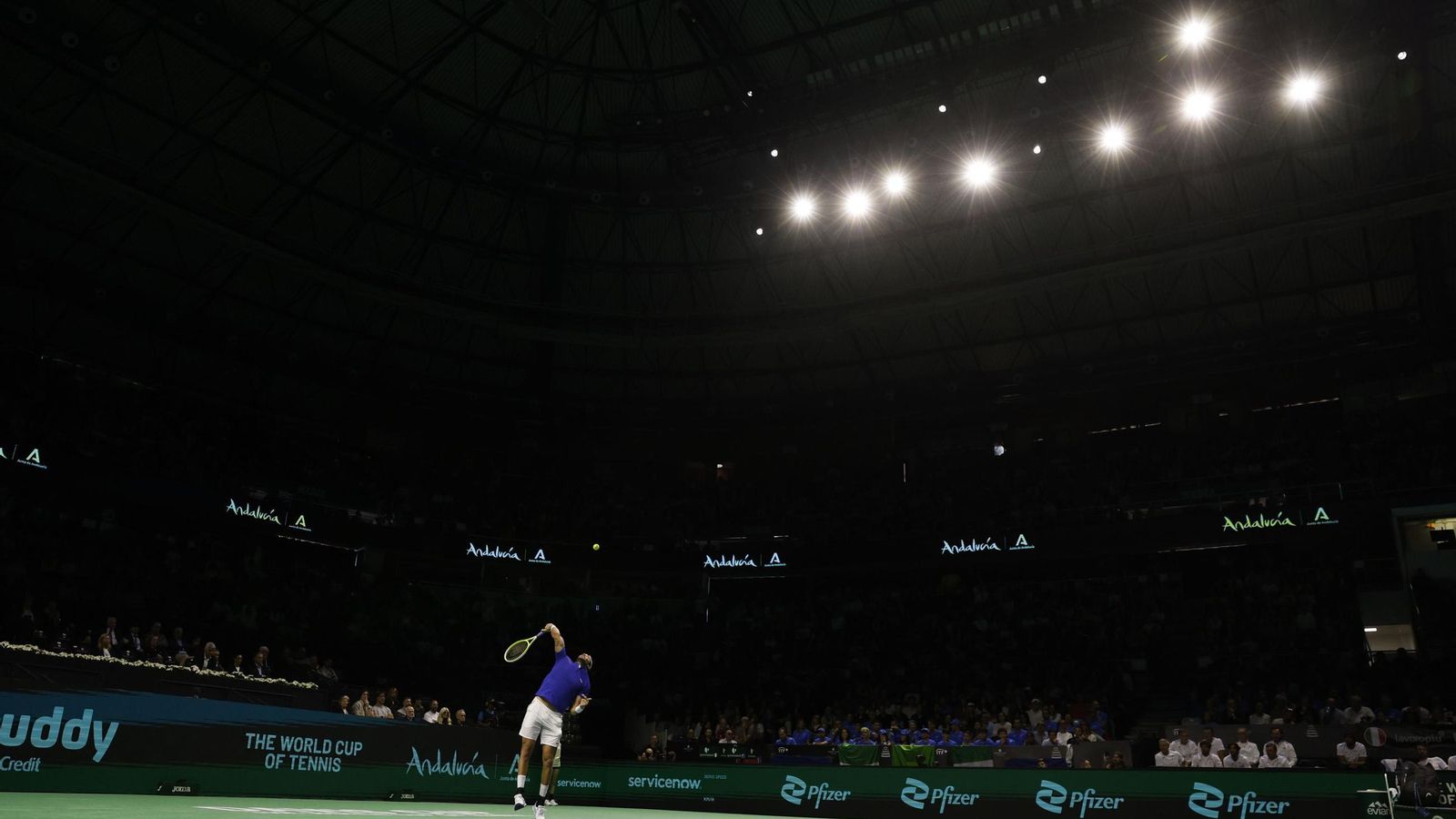 Berrettini derrota a Kokkinakis y acerca a Italia a la final de la Copa Davis