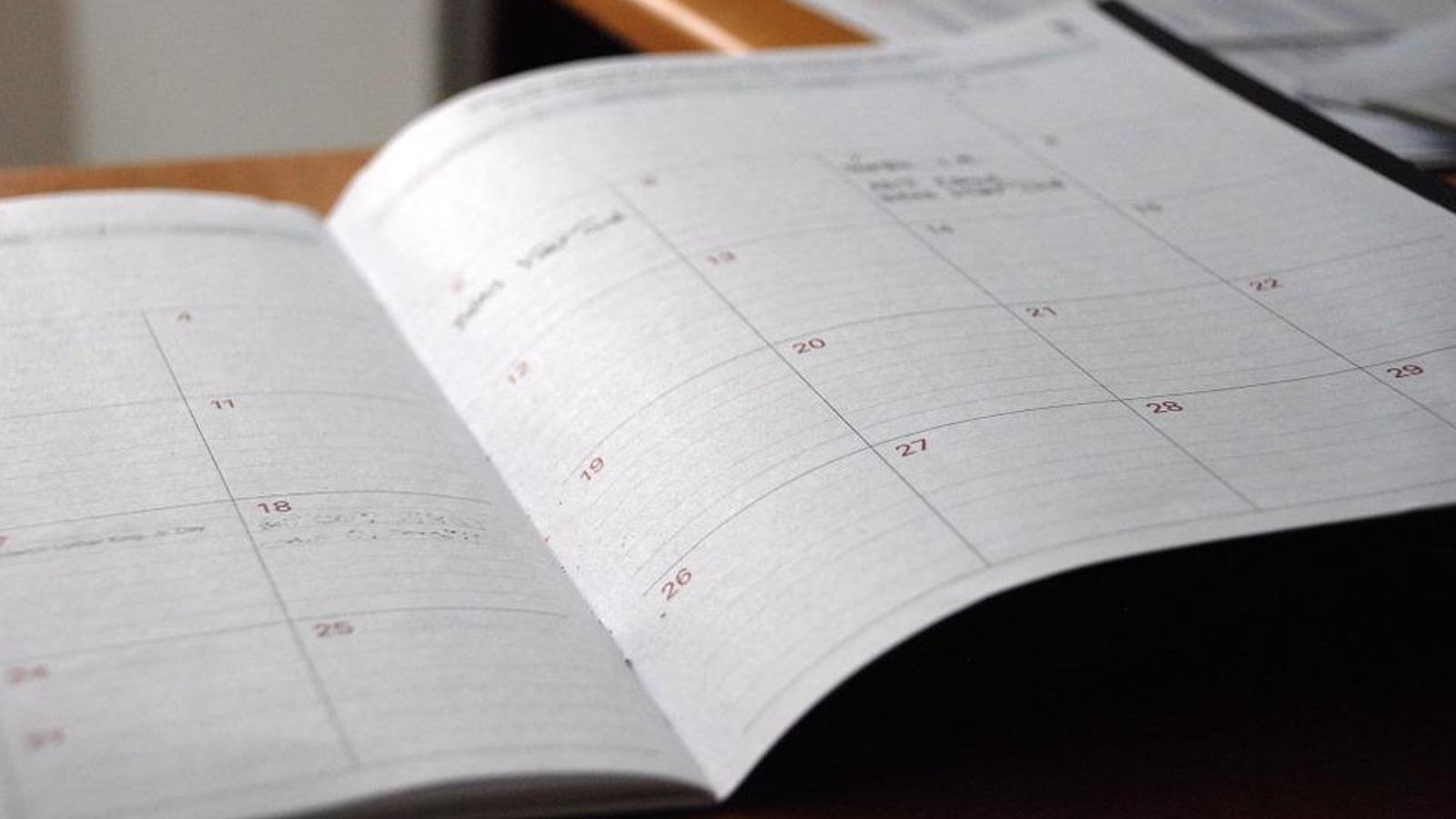 Evitar que la fecha coincide con otros eventos importantes es fundamental
