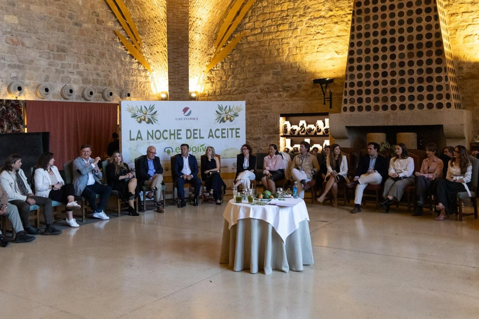 Celebración de la jornada "La noche del aceite de oliva".