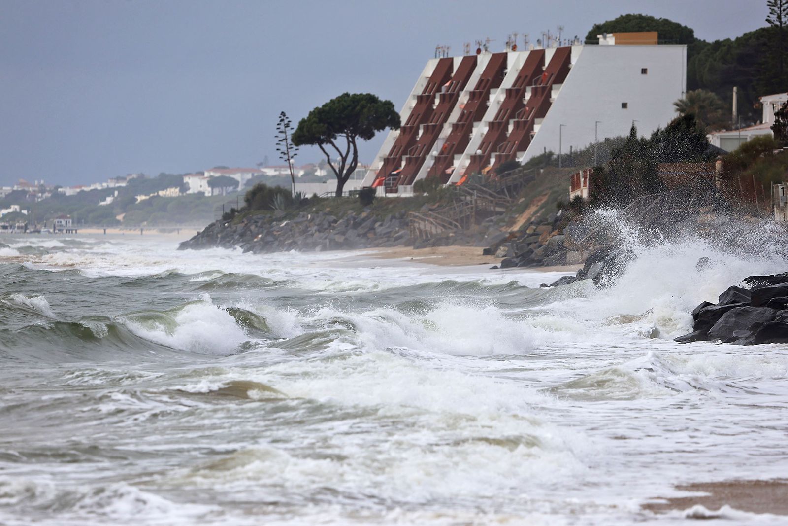 Daños en El Portil tras el paso del último temporal