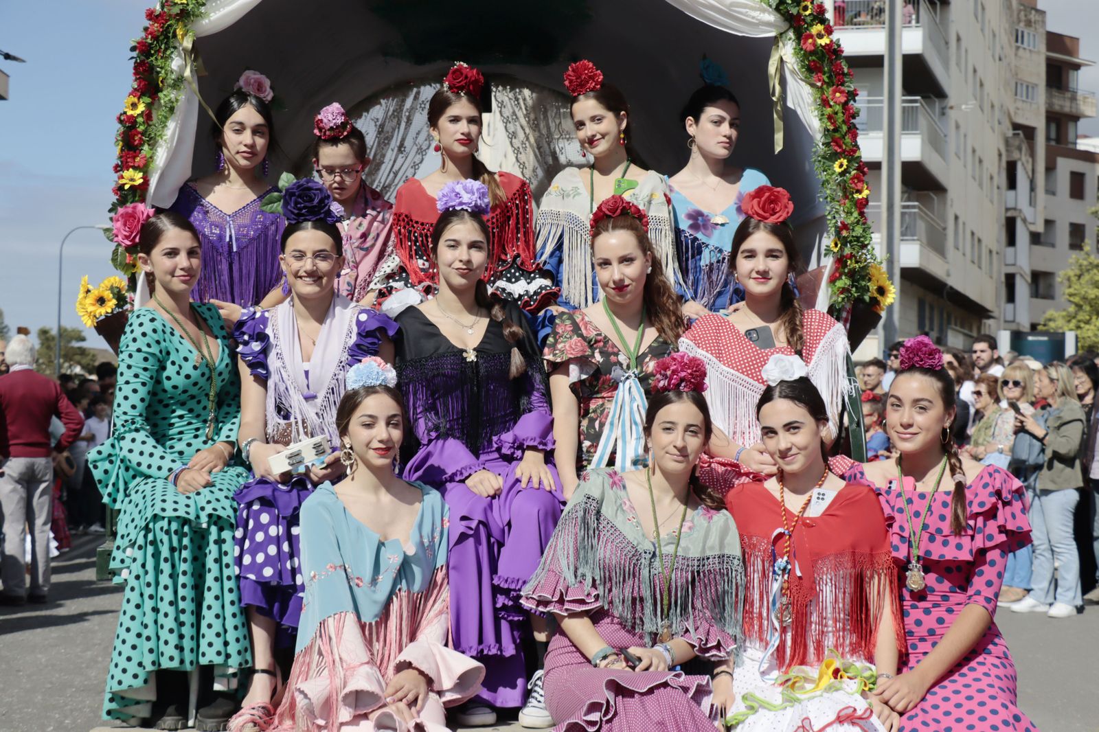 Imágenes de los carros de la Hermandad del Rocío de Huelva