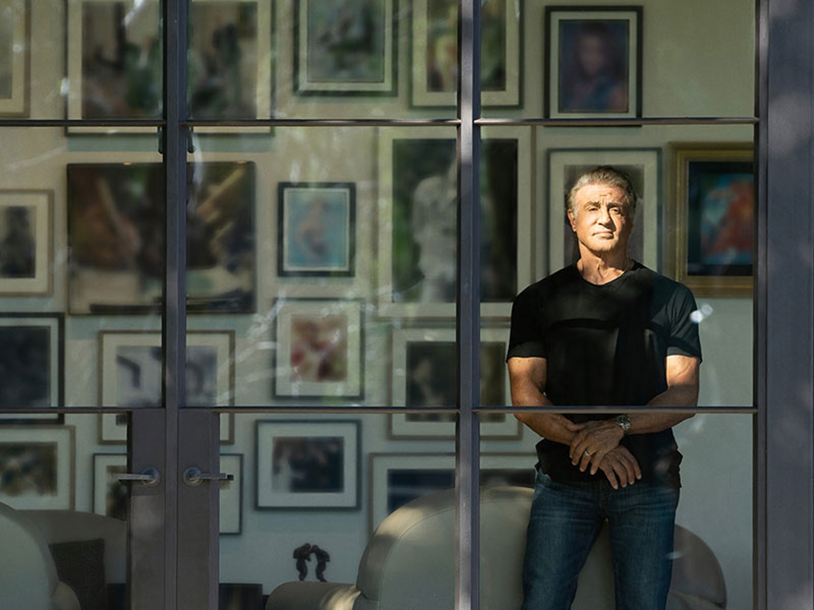 Stallone en su mansión de Los Ángeles en una imagen del documental de Netflix.
