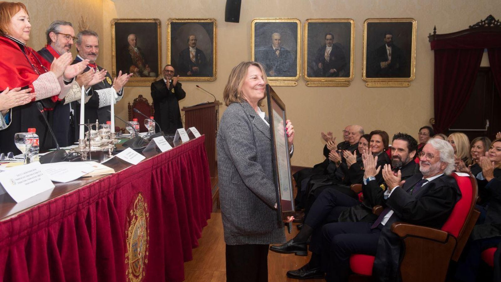 Premio anual a María de los Ángeles Álvarez Fidalgo
