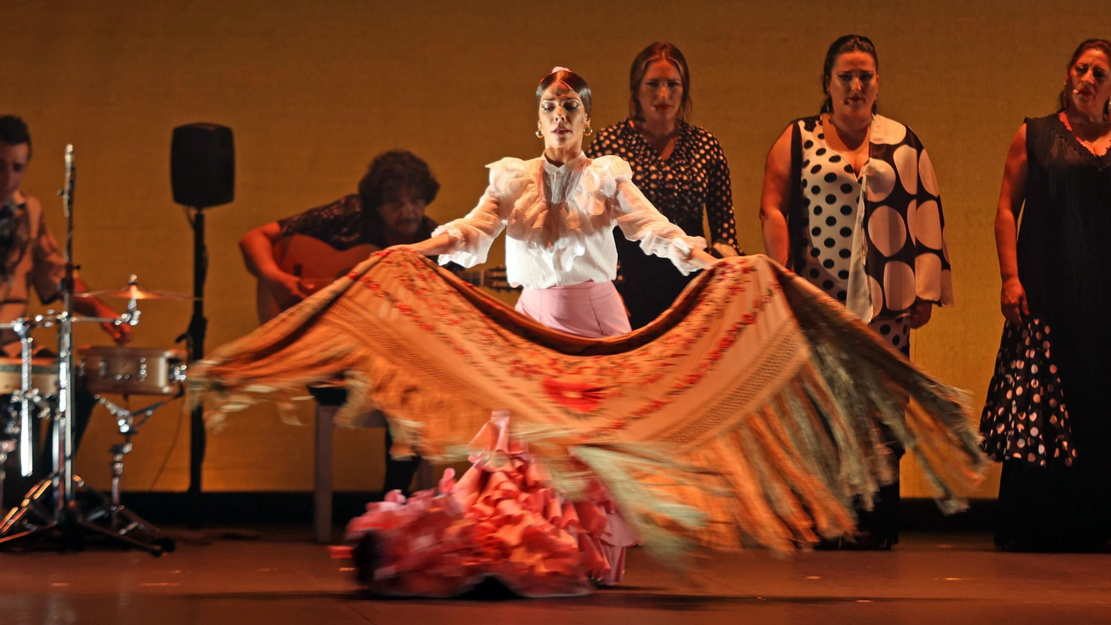 El Ballet Flamenco de Cádiz con 'Acuarela con sal' en el Festival de Jerez