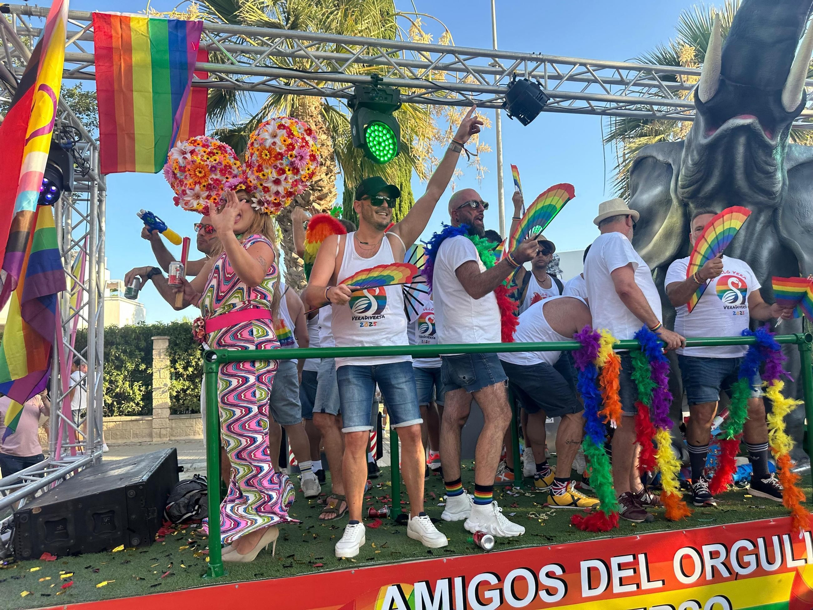 El Gran Desfile del Orgullo de Vera, en imágenes