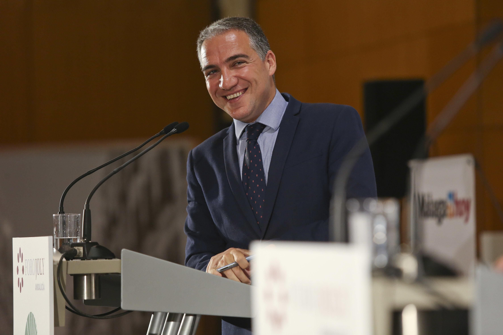 Las imágenes del Foro Joly con Elías Bendodo