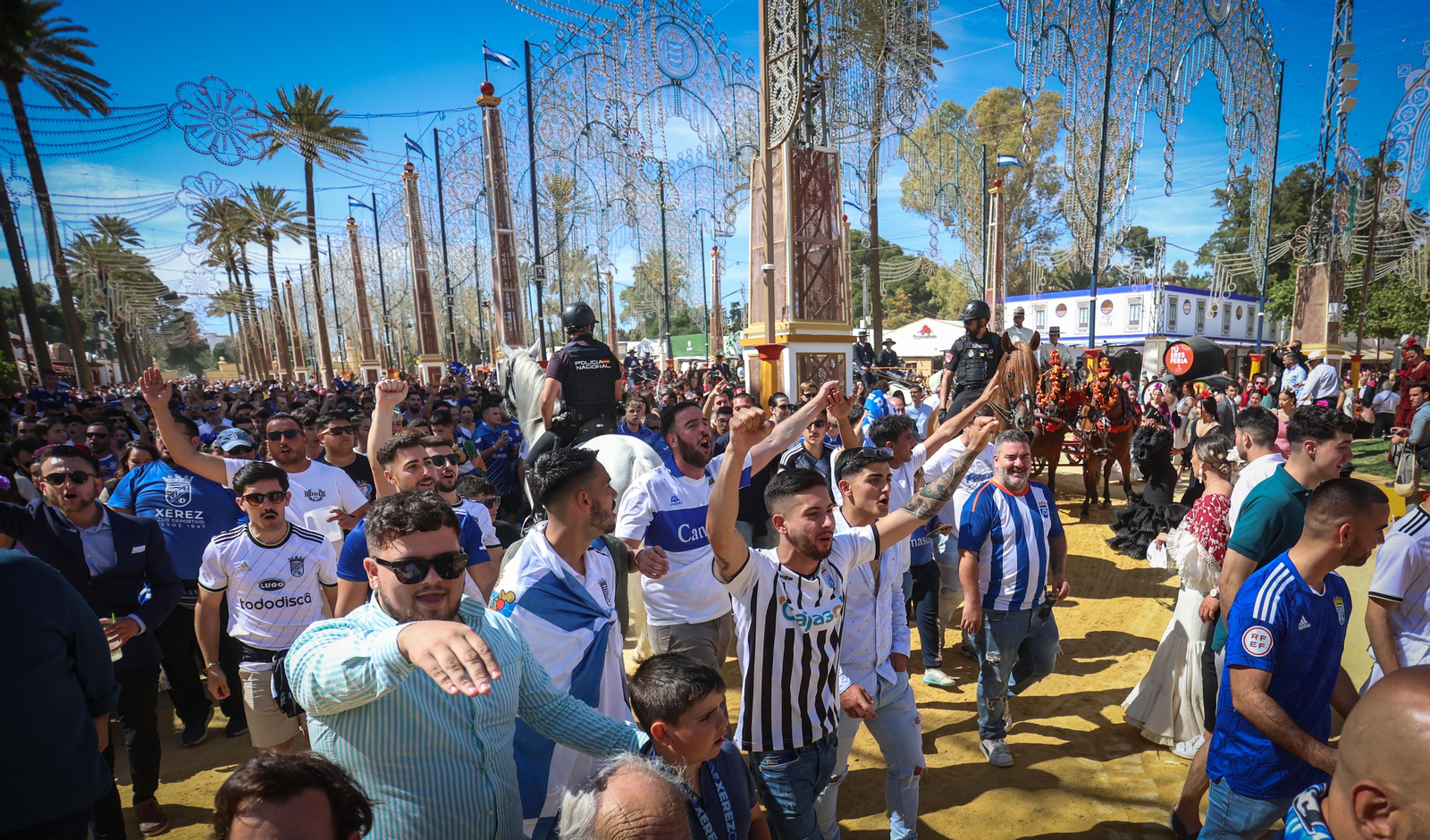Imágenes del ambiente el domingo en la Feria de Jerez 2024