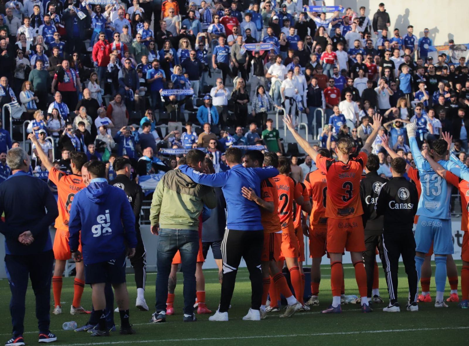 Búscate en el Balona-Xerez CD en el Ciudad de La Línea
