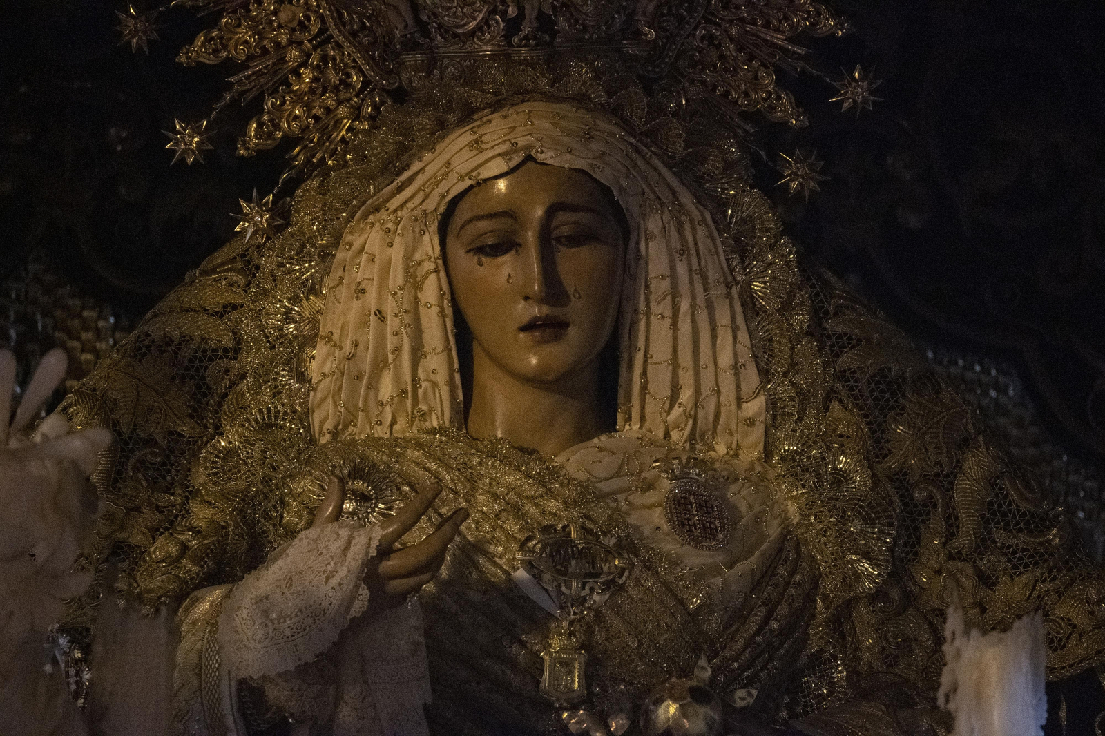 Las mejores imágenes de la procesión de la Amargura Coronada