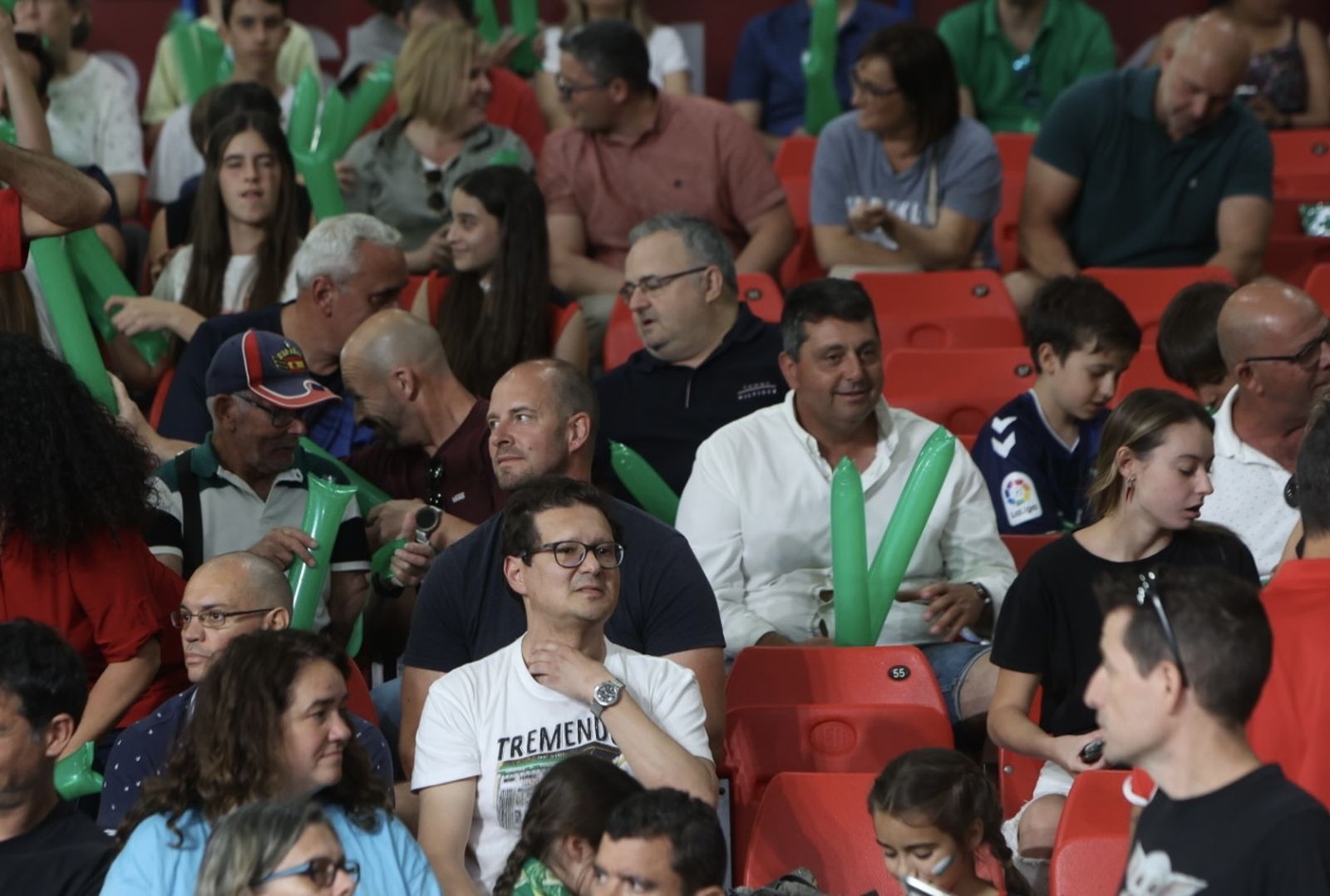 Búscate en el o Betis Granada de baloncesto