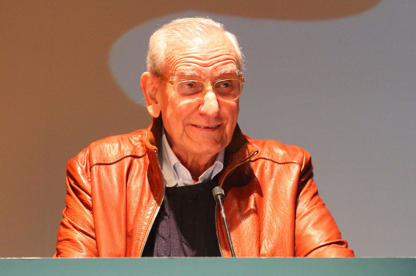 Imágenes de la entrega del premio Ciudad de Huelva a Darío Grandinetti.