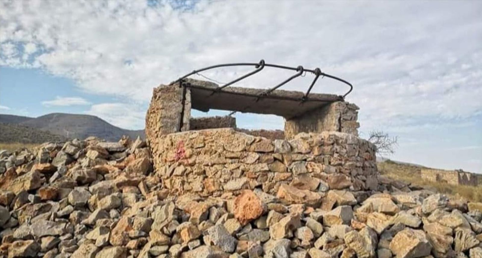 Batería en la costa almeriense