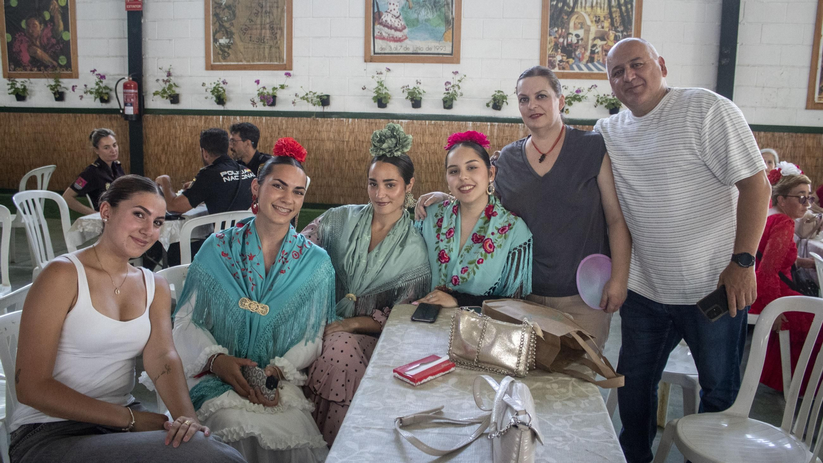 Búscate en las imágenes del viernes en la feria de Puerto Real