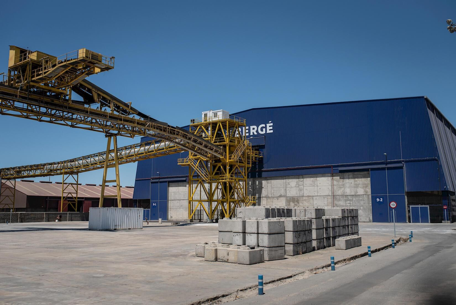 Nuevas instalaciones de Bergé en el Muelle Ingeniero Juan Gonzalo del Puerto Exterior de Huelva.