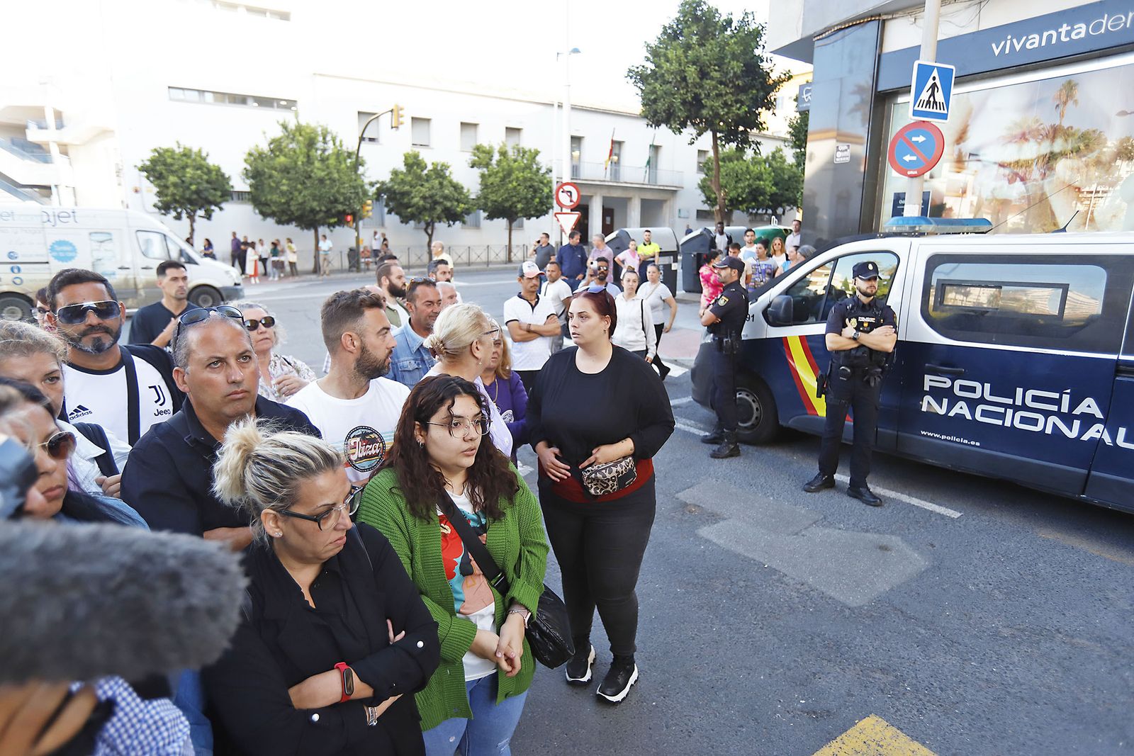Llegada a los juzgados del detenido por el atropello mortal en Gibraleón
