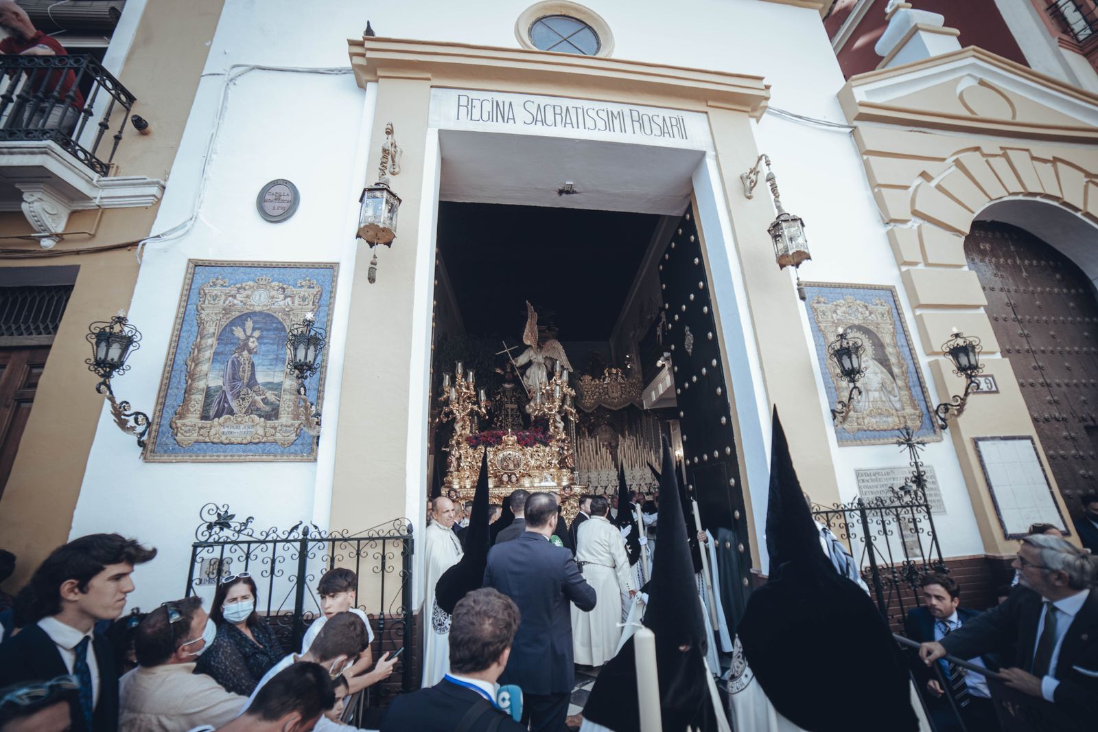 las Imágenes de la salida de la hermandad de Montesión