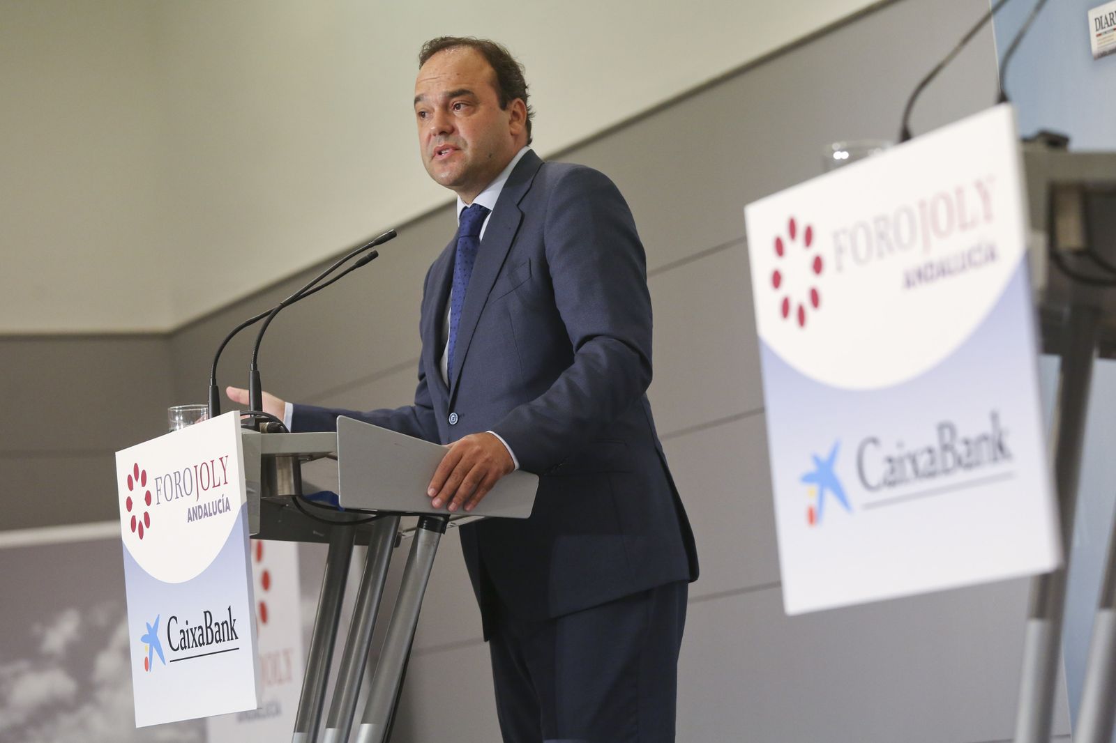 Fotos del Foro Joly con el economista José Carlos Díez