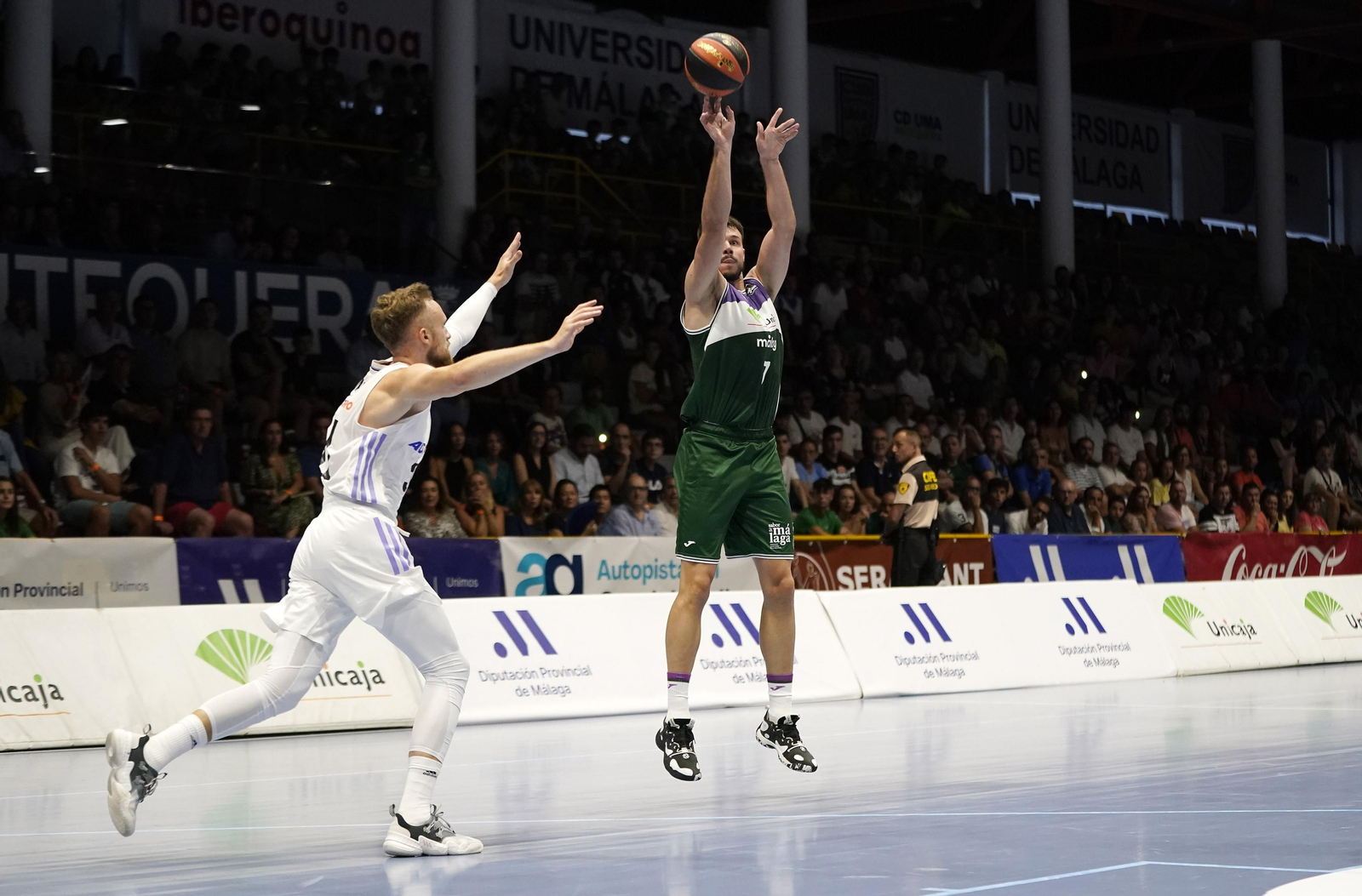Las fotos del Unicaja-Real Madrid del Costa del Sol