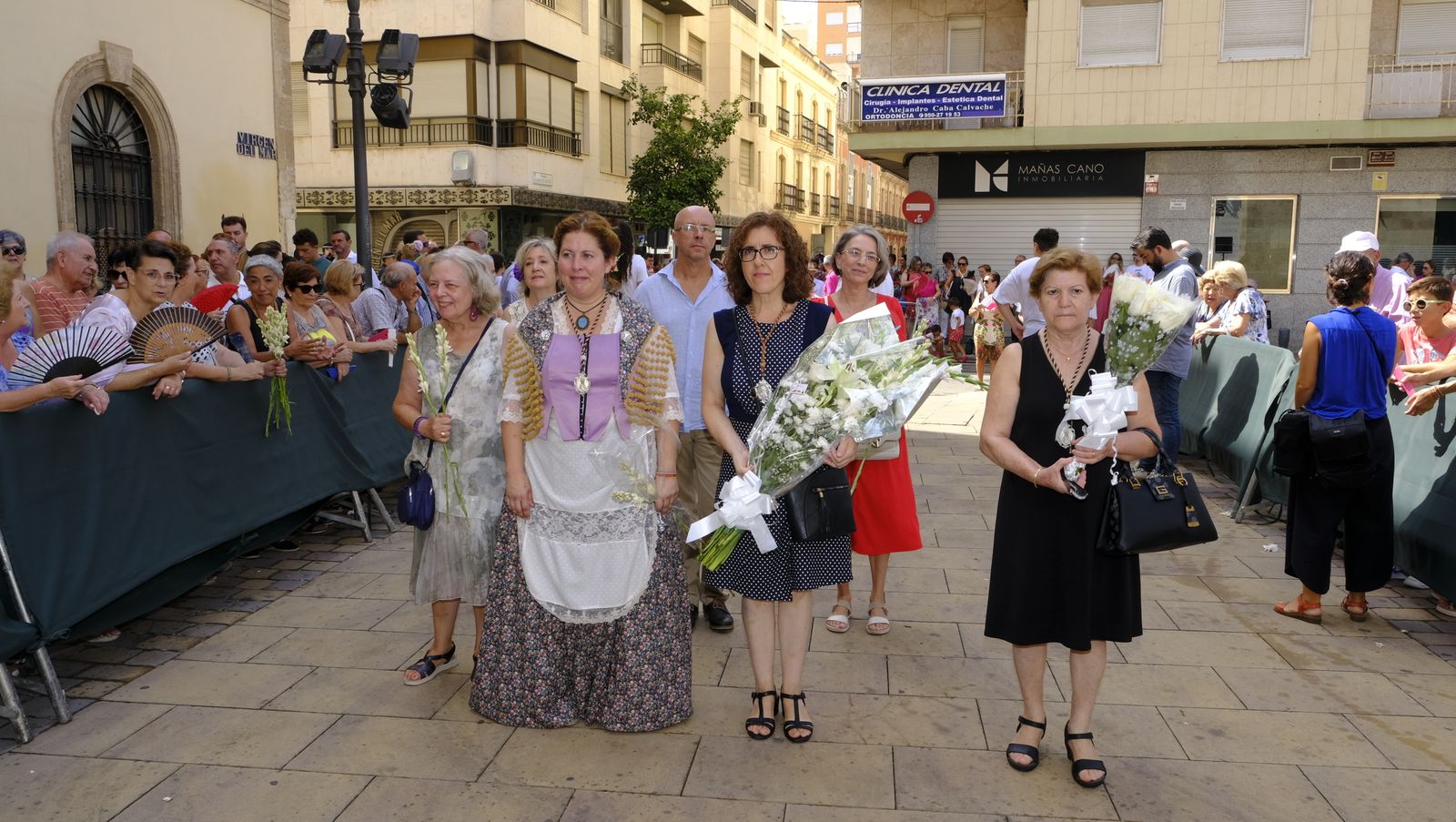 La ofrenda a la Virgen del Mar en imágenes