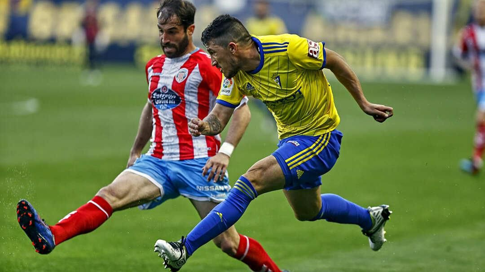 Imágenes del partido de fútbol Cádiz CF - CD Lugo