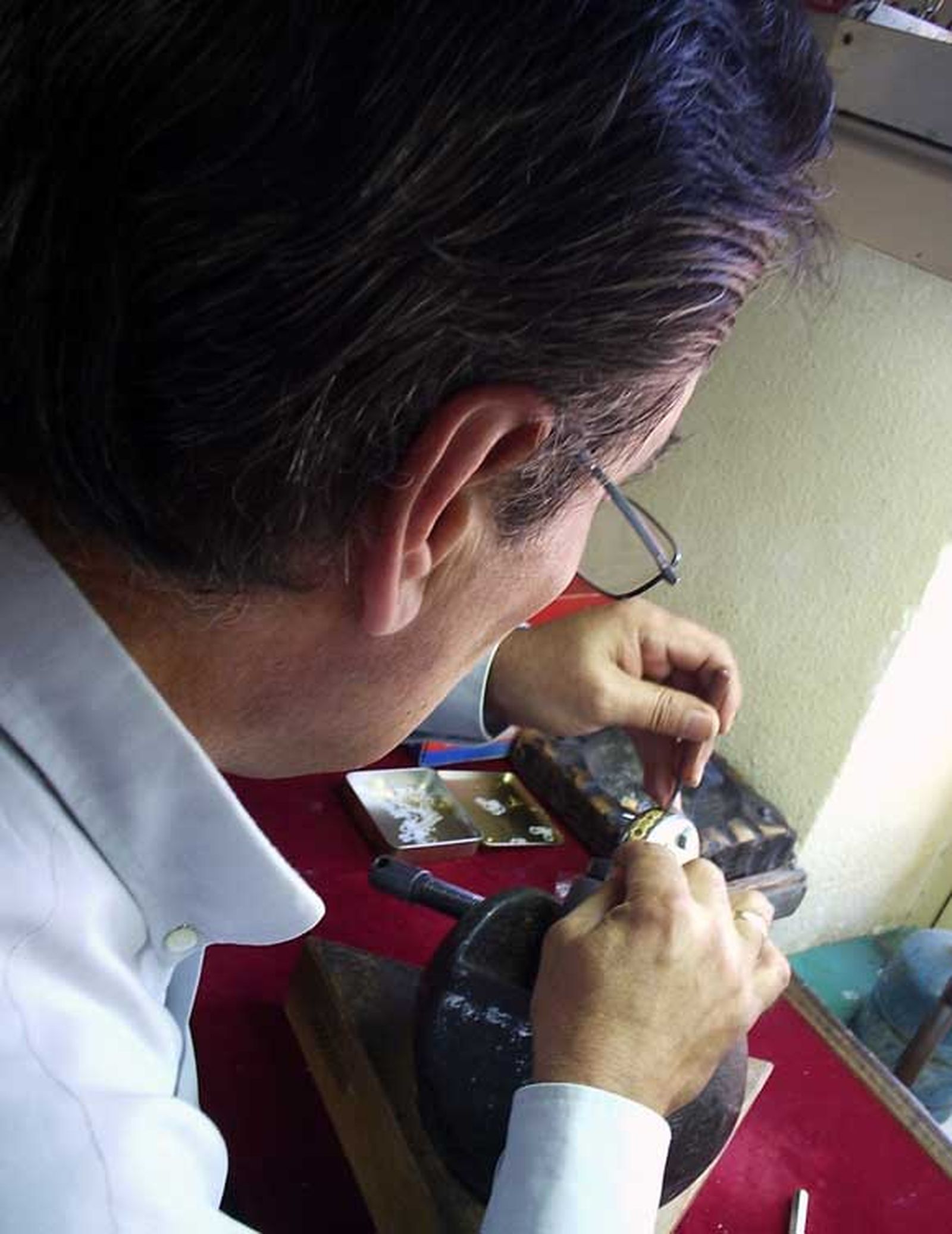 El Gobierno estudia ayudas para la contratación de parados de más de 55 años